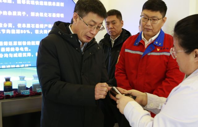 市委副書(shū)記、市長(zhǎng)張濤一行蒞臨寶泰隆調(diào)研